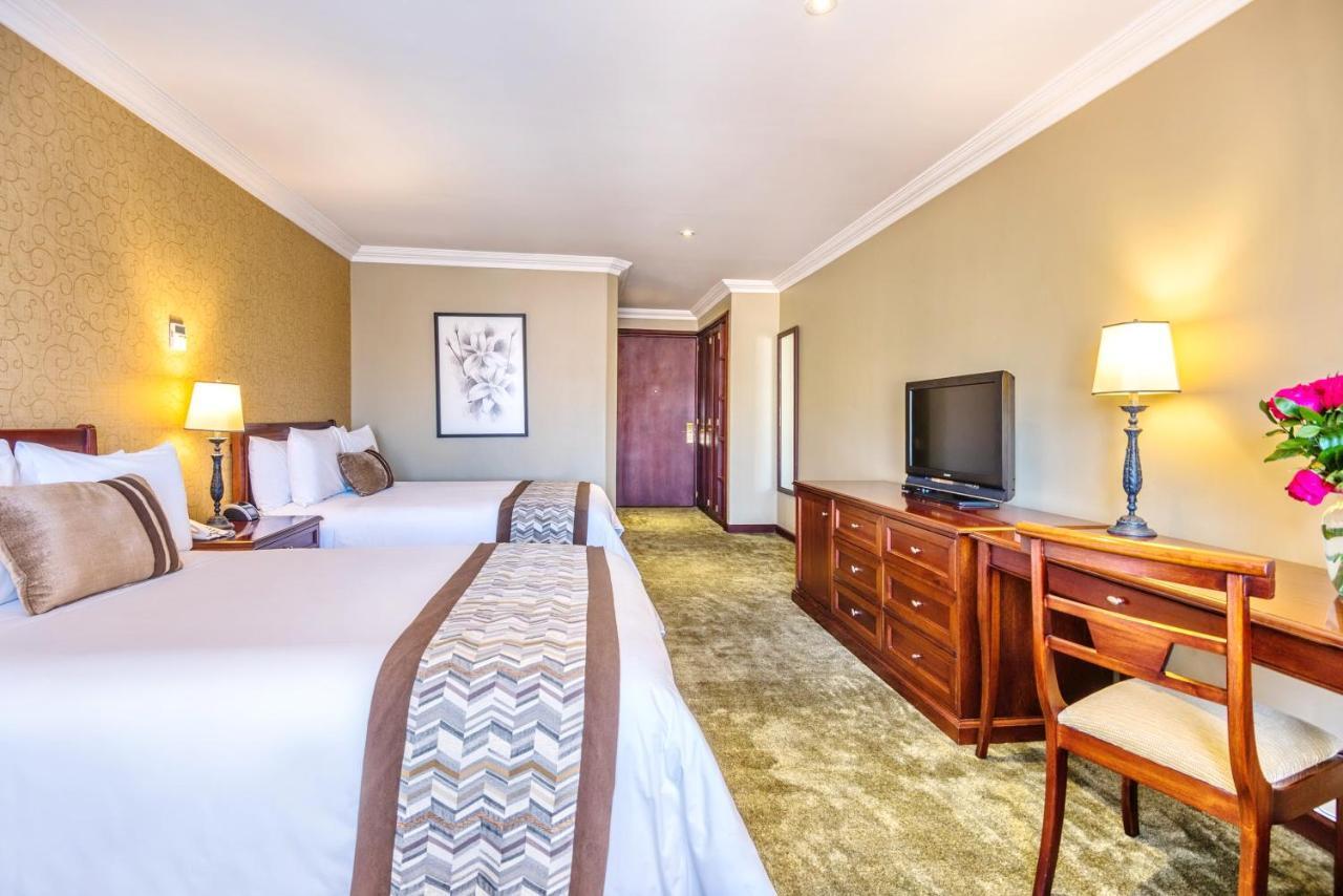 Apartamentos Dann Bogotá Dış mekan fotoğraf